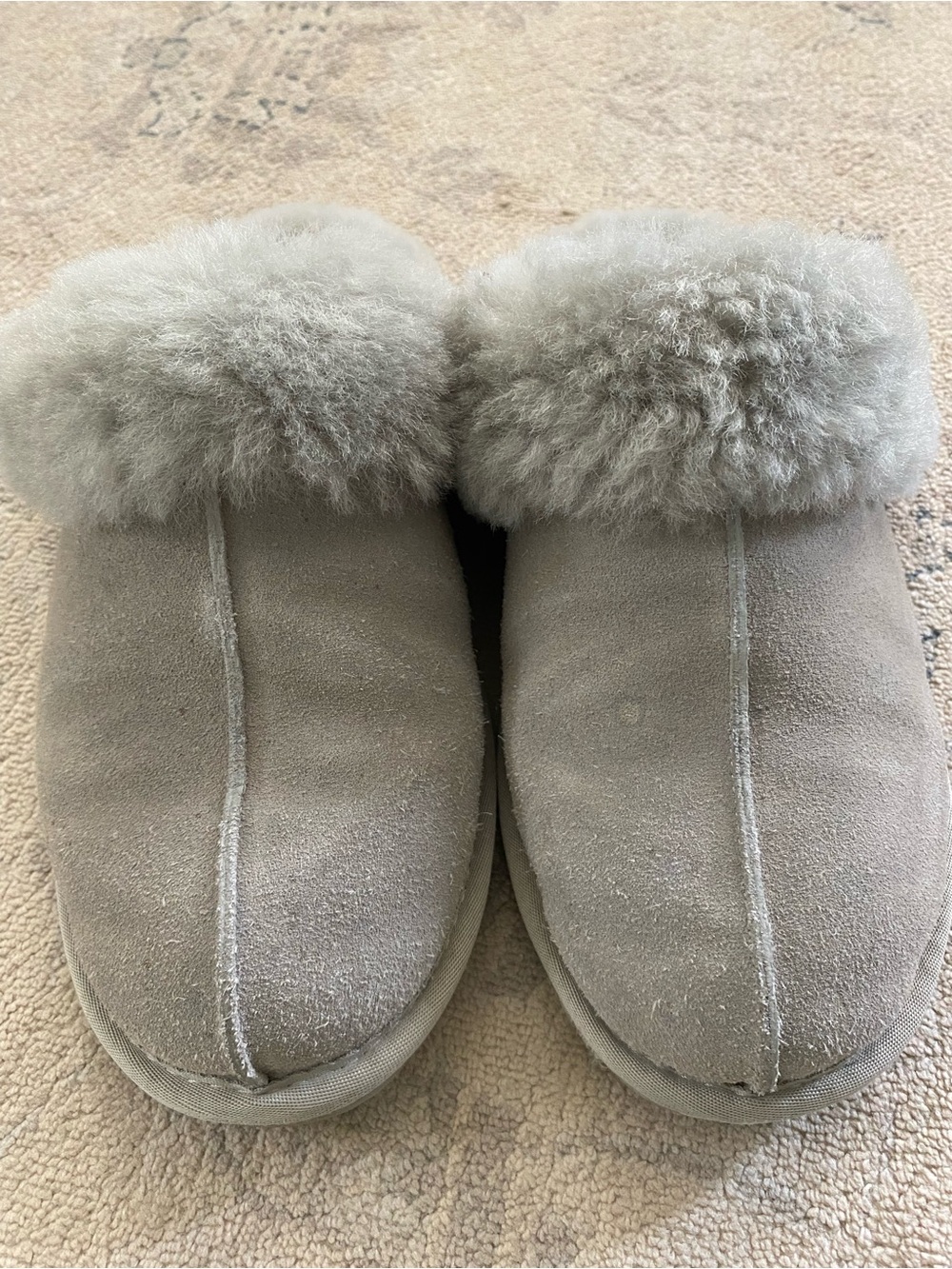 Quince Australian Shearling Scuff Slipper 8 Light Gray